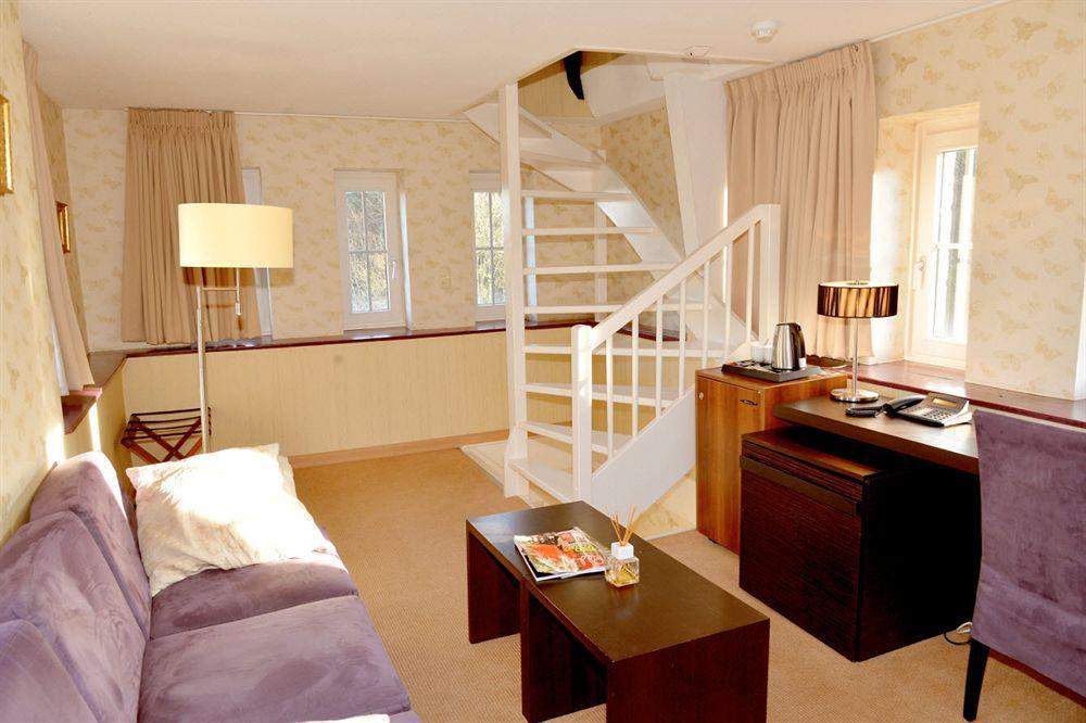 Hotel Kasteel Geulzicht Maastricht Bagian luar foto