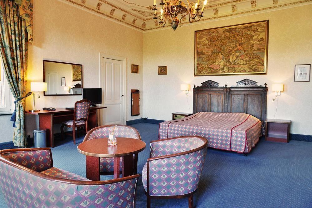 Hotel Kasteel Geulzicht Maastricht Bagian luar foto