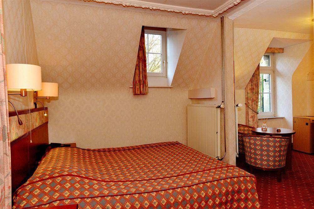 Hotel Kasteel Geulzicht Maastricht Bagian luar foto