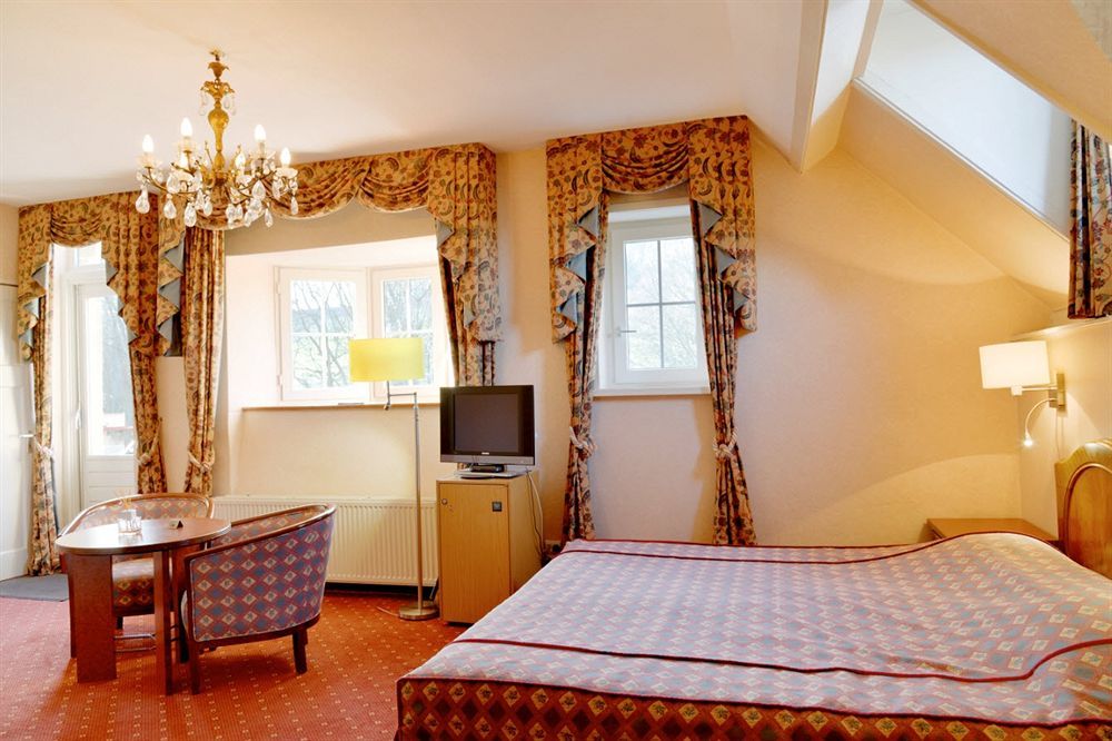 Hotel Kasteel Geulzicht Maastricht Bagian luar foto