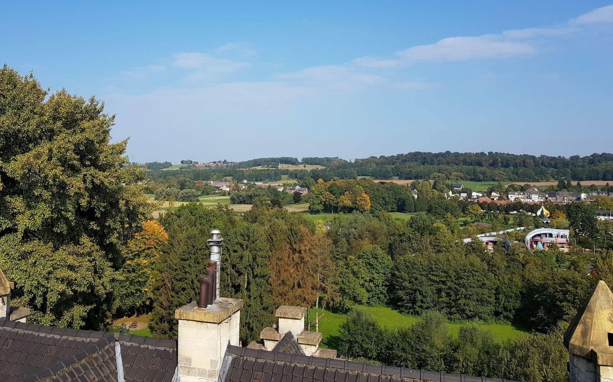 Hotel Kasteel Geulzicht Maastricht Bagian luar foto